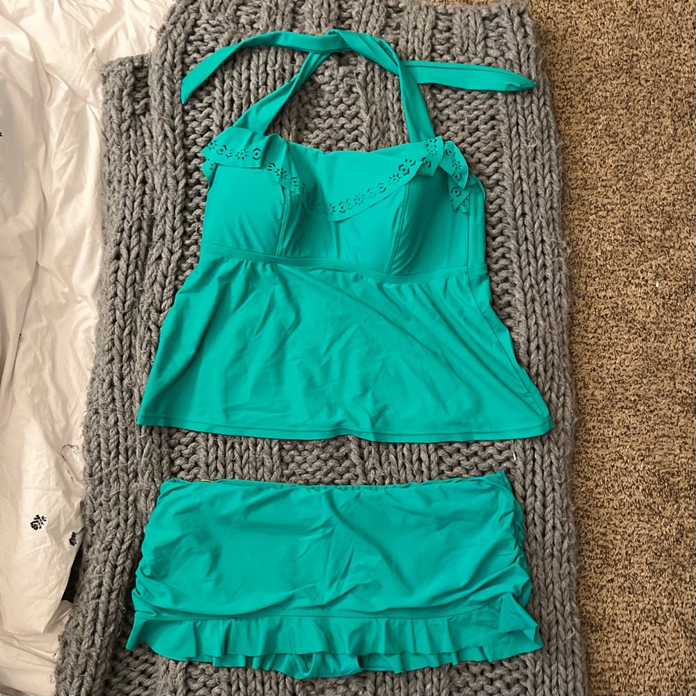 Jessica Simpson Two Piece Tankini Swimsuit Sz 2X Top & 1X Bottom